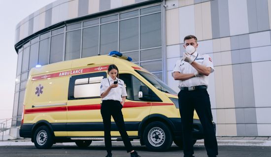 夹江救护车转运病人算来回费用吗？